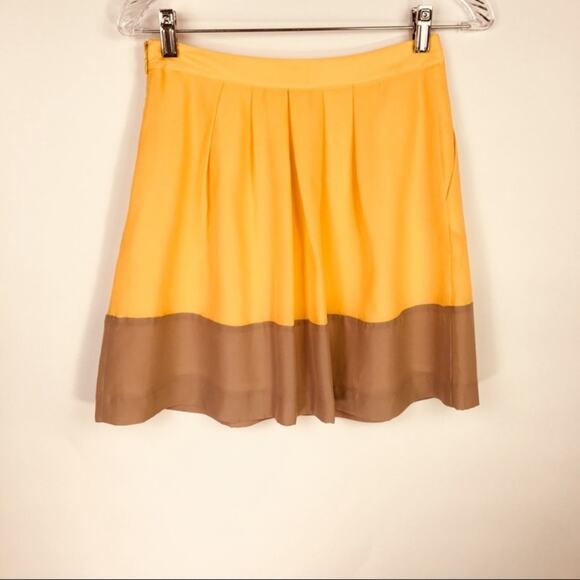 J Crew Yellow Tan Mini Skirt Sz 00 Pocketss - Picture 2 of 6